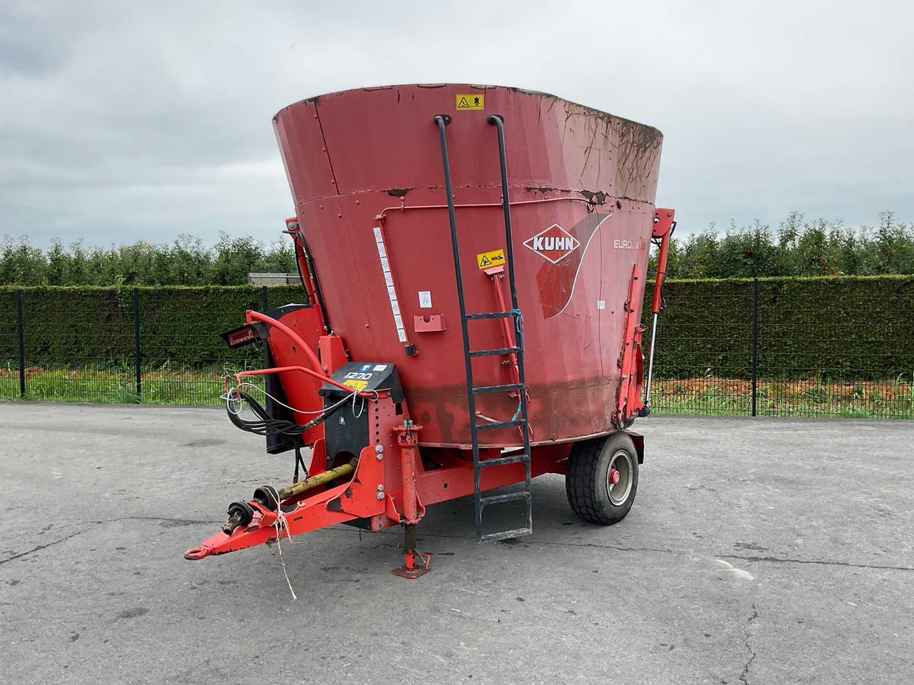 Kuhn Euromix 1270 - عربة خلط الأعلاف: صورة 2 Kuhn Euromix 1270 - عربة خلط الأعلاف: صورة 2