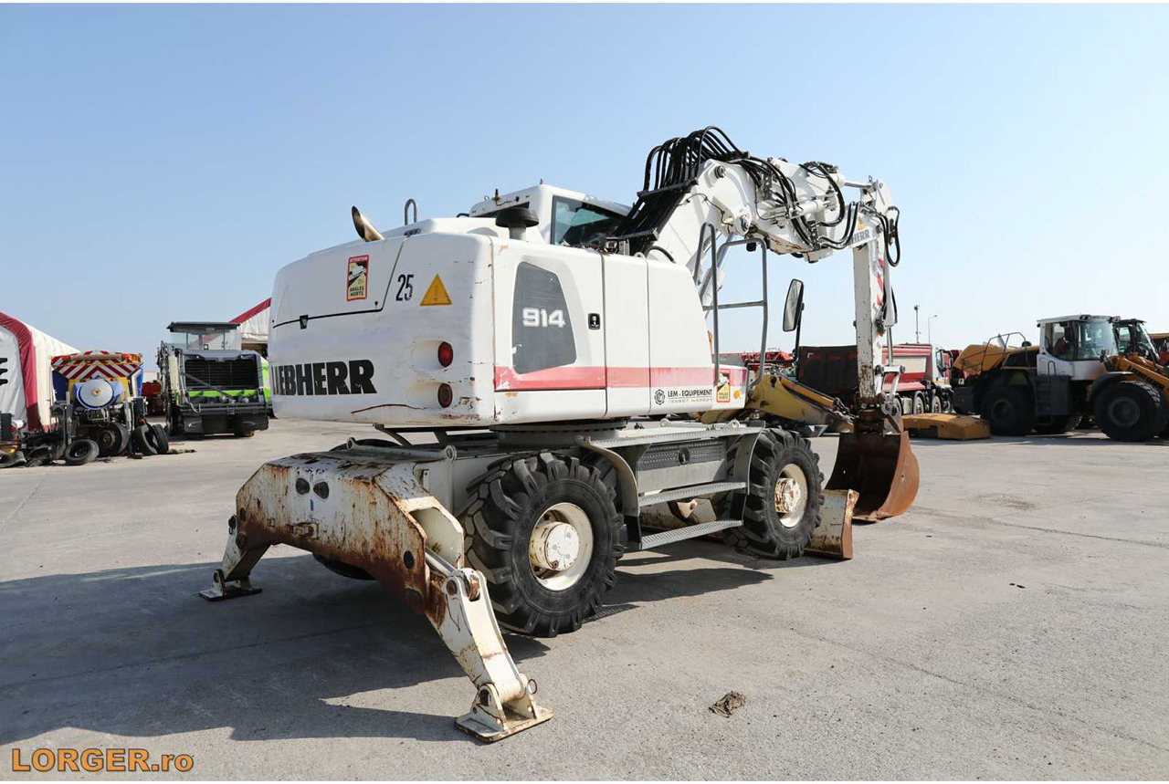 LIEBHERR A 914 WHEEL EXCAVATOR - حفارة دولاب: صورة 2 LIEBHERR A 914 WHEEL EXCAVATOR - حفارة دولاب: صورة 2