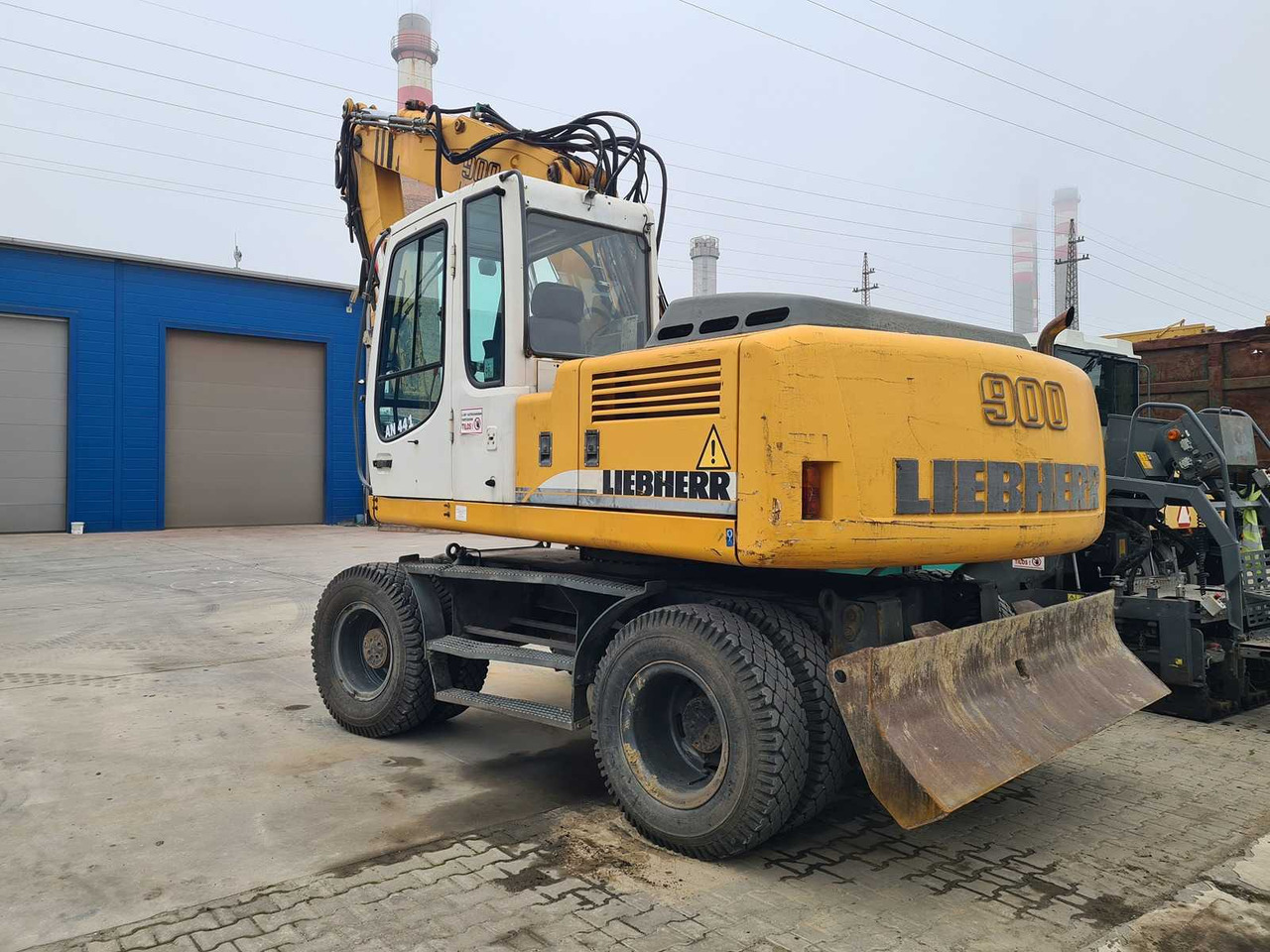 LIEBHERR - A900C - WHEELED EXCAVATOR - 2006 - حفارة دولاب: صورة 4 LIEBHERR - A900C - WHEELED EXCAVATOR - 2006 - حفارة دولاب: صورة 4