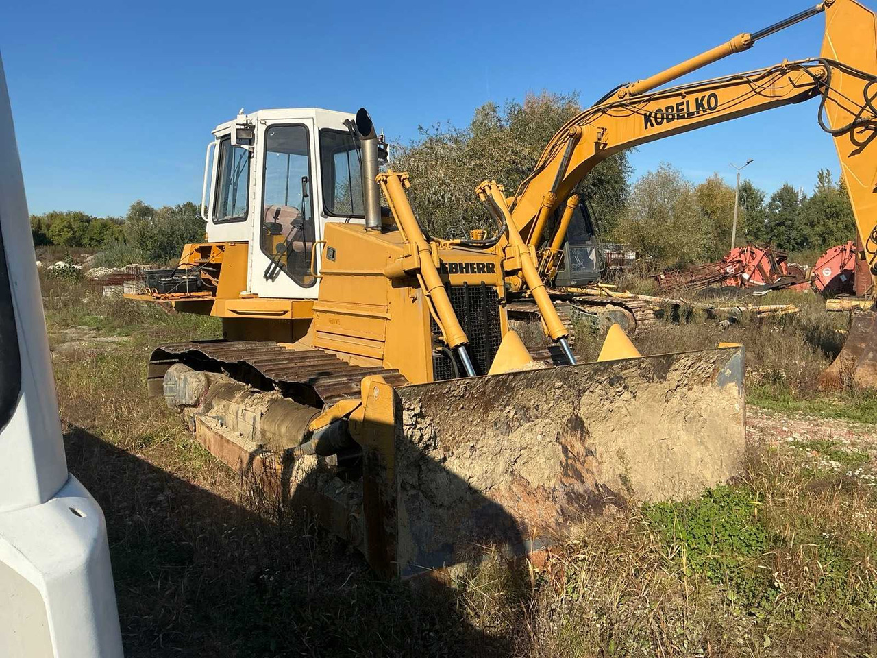 LIEBHERR - PR 722 L - BULLDOZER - 1990 - جرافة: صورة 3 LIEBHERR - PR 722 L - BULLDOZER - 1990 - جرافة: صورة 3