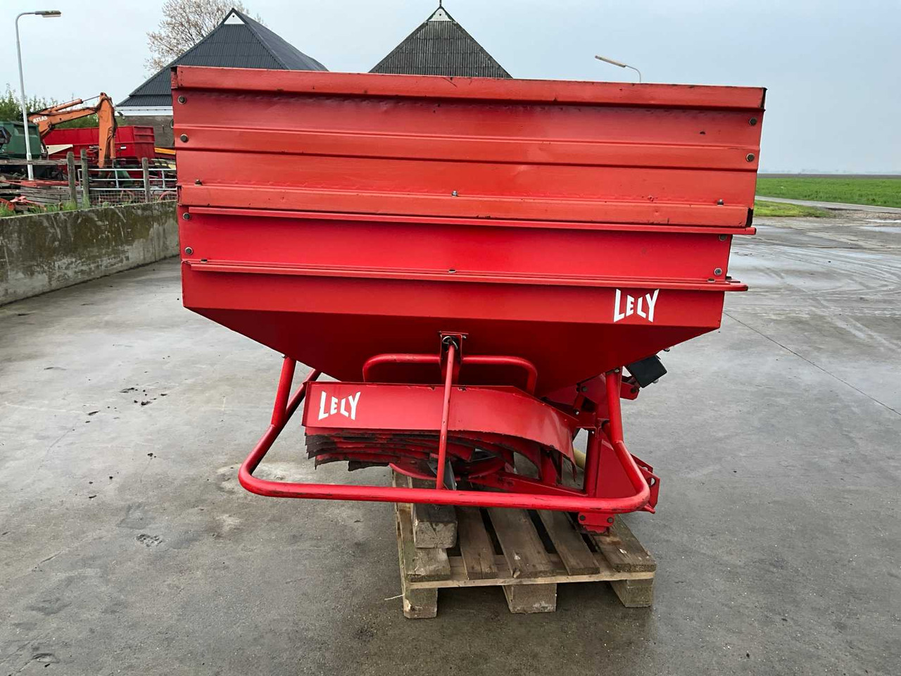 Lely Centerliner SL - آلة رش السماد: صورة 5 Lely Centerliner SL - آلة رش السماد: صورة 5
