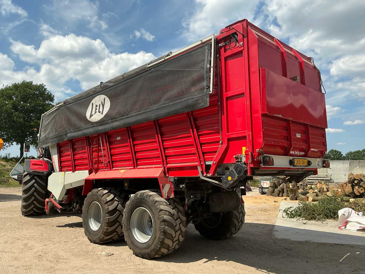 Lely Tigo XR75 - عربة ذاتية التحميل: صورة 3 Lely Tigo XR75 - عربة ذاتية التحميل: صورة 3