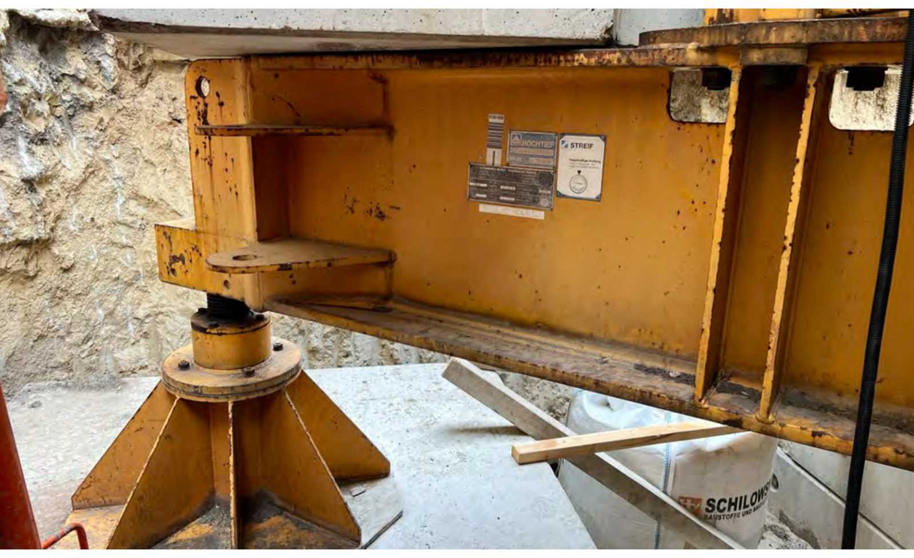 رافعة برجية Liebherr 110 EC-B 6 FR.tronic: صورة 8
