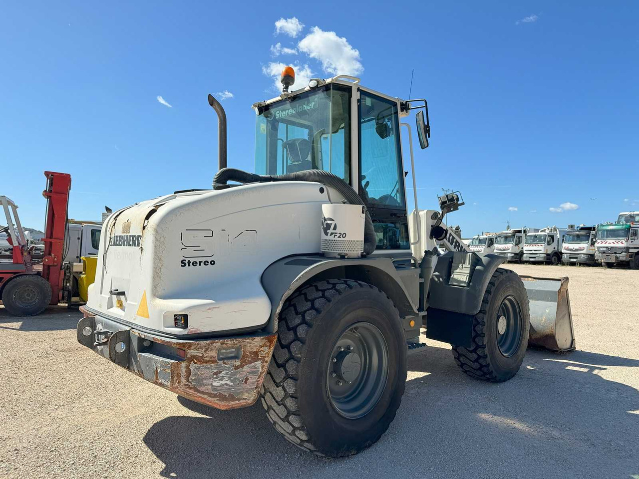 Liebherr L514 STEREO - اللودر بعجل: صورة 5 Liebherr L514 STEREO - اللودر بعجل: صورة 5