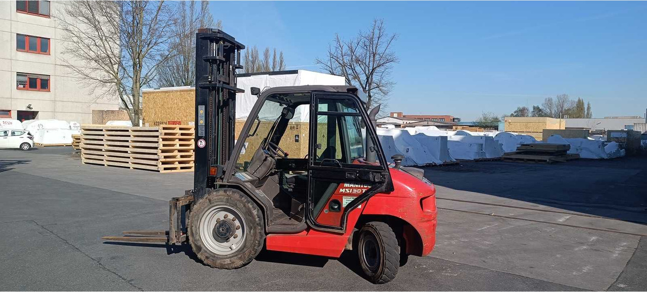 MANITOU - MSI 30 4ST3A - FORKLIFT TRUCKS - 2015 - رافعة شوكية: صورة 2 MANITOU - MSI 30 4ST3A - FORKLIFT TRUCKS - 2015 - رافعة شوكية: صورة 2