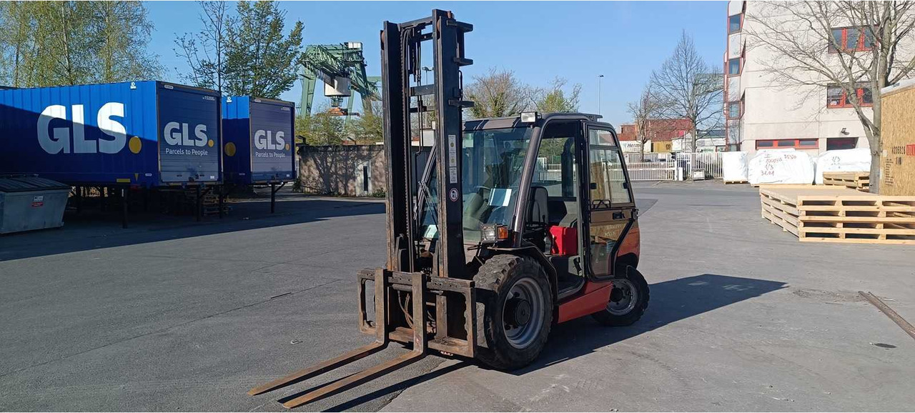 MANITOU - MSI 30 4ST3A - FORKLIFT TRUCKS - 2015 - رافعة شوكية: صورة 4 MANITOU - MSI 30 4ST3A - FORKLIFT TRUCKS - 2015 - رافعة شوكية: صورة 4