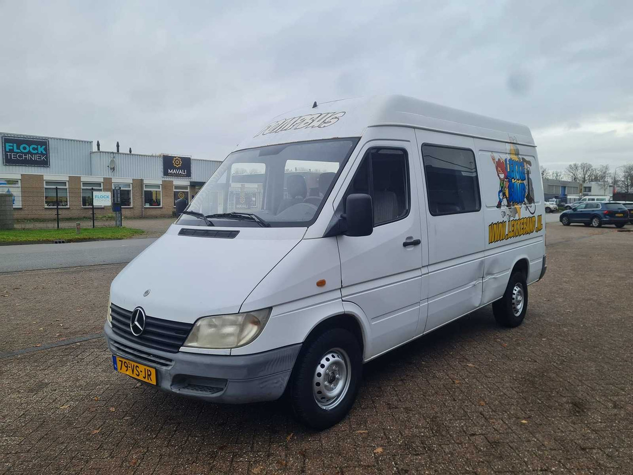 MERCEDES-BENZ - SPRINTER - 313 CDI 2.2 355 - 79-VS-JR - شاحنة التوصيل: صورة 2 MERCEDES-BENZ - SPRINTER - 313 CDI 2.2 355 - 79-VS-JR - شاحنة التوصيل: صورة 2