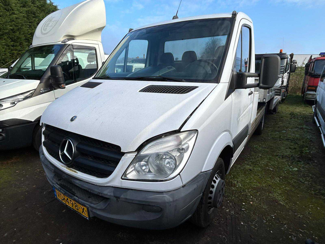 MERCEDES-BENZ SPRINTER COMMERCIAL VEHICLE - شاحنة التوصيل: صورة 1 MERCEDES-BENZ SPRINTER COMMERCIAL VEHICLE - شاحنة التوصيل: صورة 1