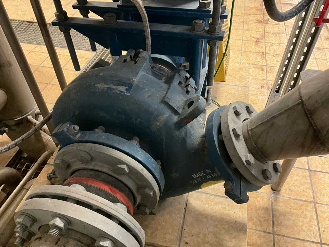 METSO MM150 MHC-S C5 - معدات التسميد: صورة 4 METSO MM150 MHC-S C5 - معدات التسميد: صورة 4