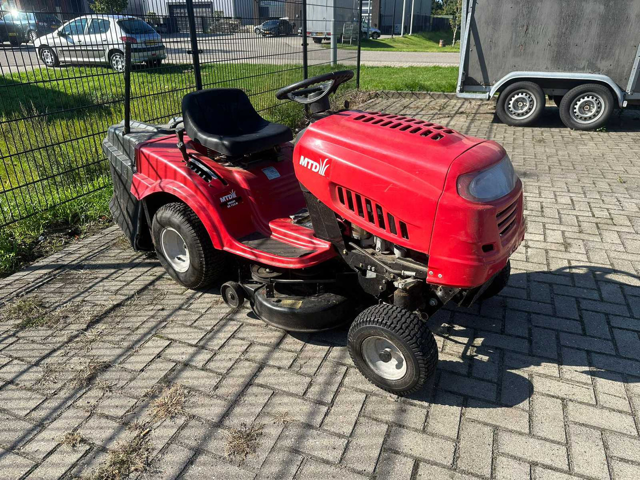 MTD re 125 m - جزازة أعشاب الحدائق: صورة 2 MTD re 125 m - جزازة أعشاب الحدائق: صورة 2
