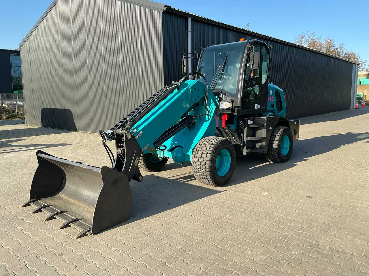 Machpro MP-95 Turbodiesel - اللودر بعجل: صورة 1 Machpro MP-95 Turbodiesel - اللودر بعجل: صورة 1