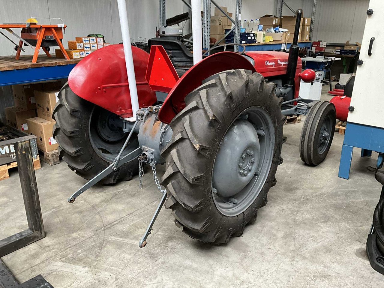 Massey Ferguson - جرار: صورة 3 Massey Ferguson - جرار: صورة 3
