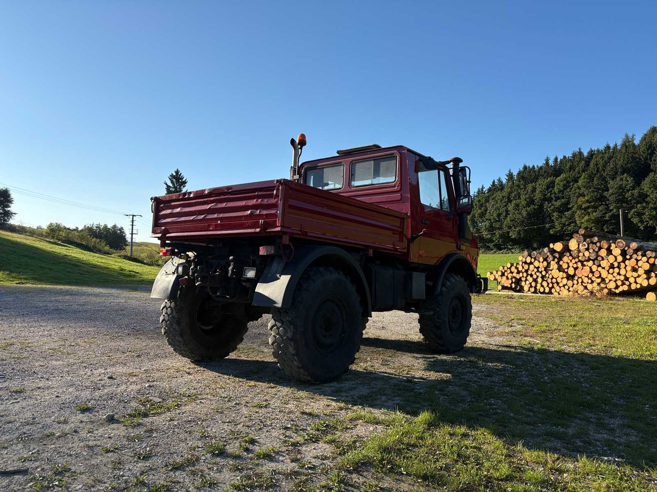 Mercedes-Benz Unimog 1400 (U 427/10) - الآلات الزراعية: صورة 3 Mercedes-Benz Unimog 1400 (U 427/10) - الآلات الزراعية: صورة 3