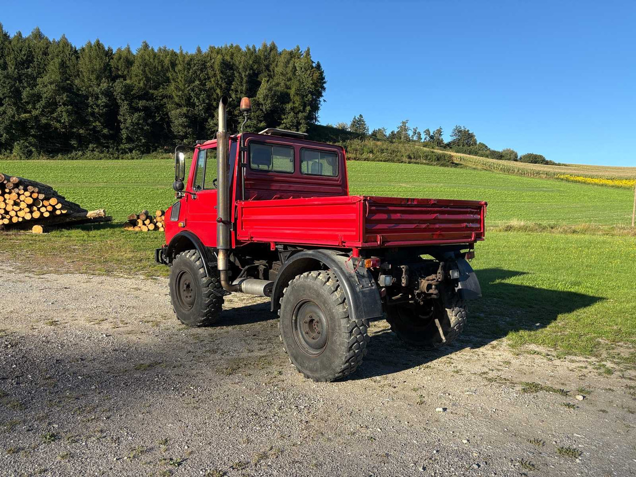 Mercedes-Benz Unimog 1400 (U 427/10) - الآلات الزراعية: صورة 5 Mercedes-Benz Unimog 1400 (U 427/10) - الآلات الزراعية: صورة 5