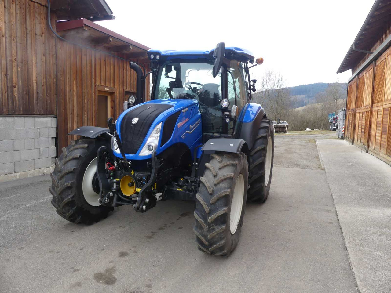NEW HOLLAND T5.110 DC - جرار: صورة 2 NEW HOLLAND T5.110 DC - جرار: صورة 2