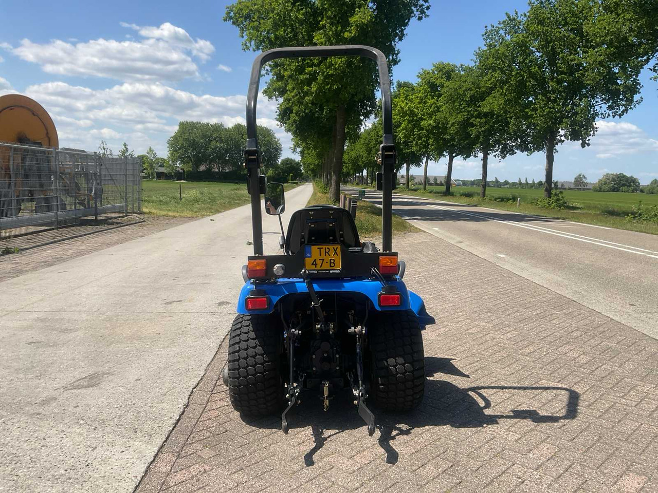 New holland TZ24D - التقطيع جزازة/ ماكينات قطع الحشائش: صورة 4 New holland TZ24D - التقطيع جزازة/ ماكينات قطع الحشائش: صورة 4