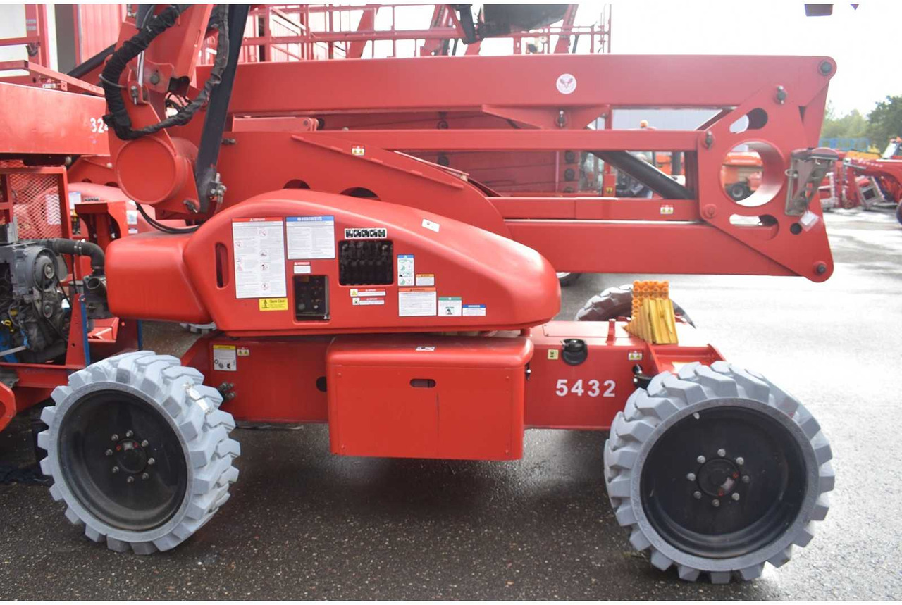 Nifty Lift BS2191-HR21 - معدات الوصول: صورة 4 Nifty Lift BS2191-HR21 - معدات الوصول: صورة 4