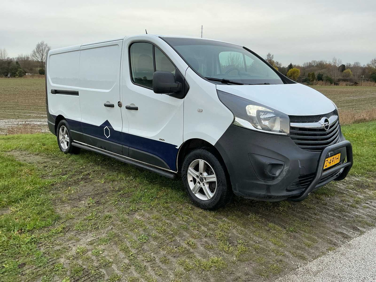 OPEL VIVARO 1.6 CDTI L2H1 DCSPEC COMMERCIAL VEHICLE - شاحنة التوصيل: صورة 3 OPEL VIVARO 1.6 CDTI L2H1 DCSPEC COMMERCIAL VEHICLE - شاحنة التوصيل: صورة 3