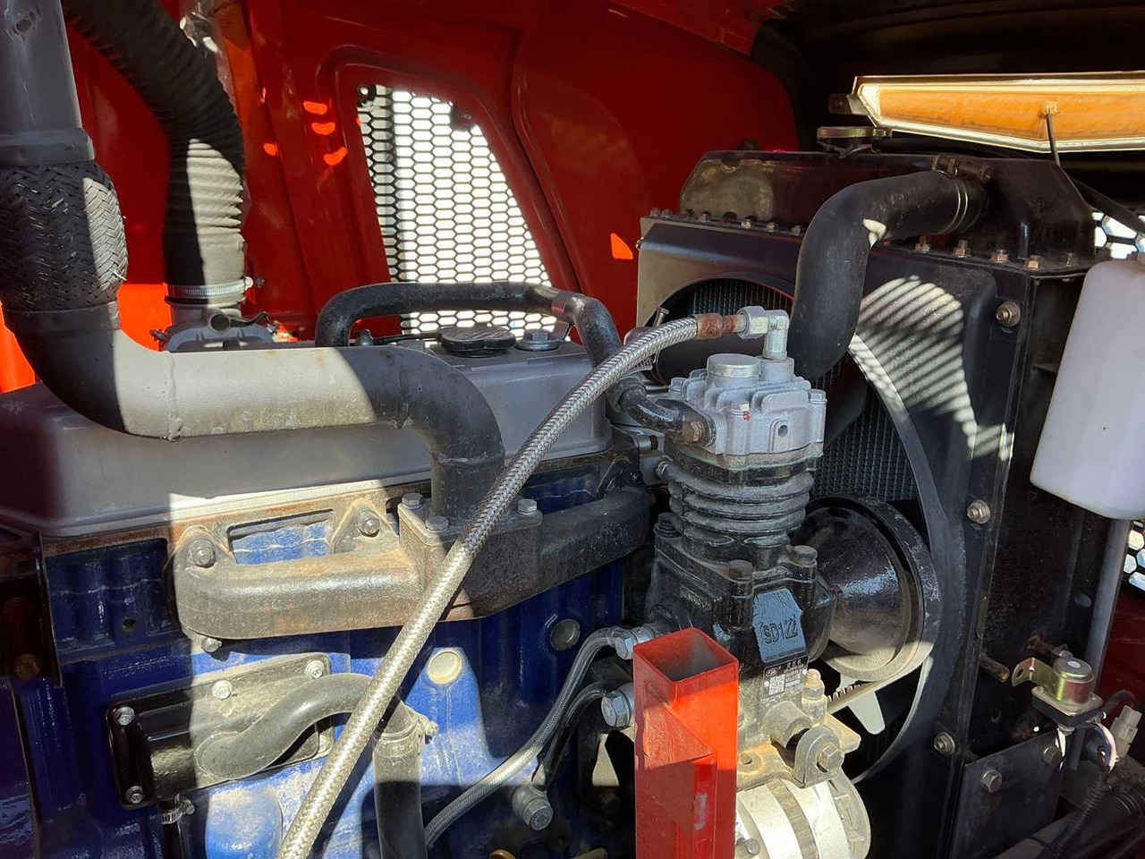 PLUS POWER - T30A2 - FORKLIFT TRUCKS - 2023 - رافعة شوكية: صورة 4 PLUS POWER - T30A2 - FORKLIFT TRUCKS - 2023 - رافعة شوكية: صورة 4