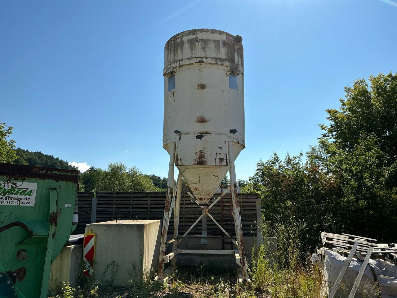 Plaster silo - معدات التخزين: صورة 1 Plaster silo - معدات التخزين: صورة 1