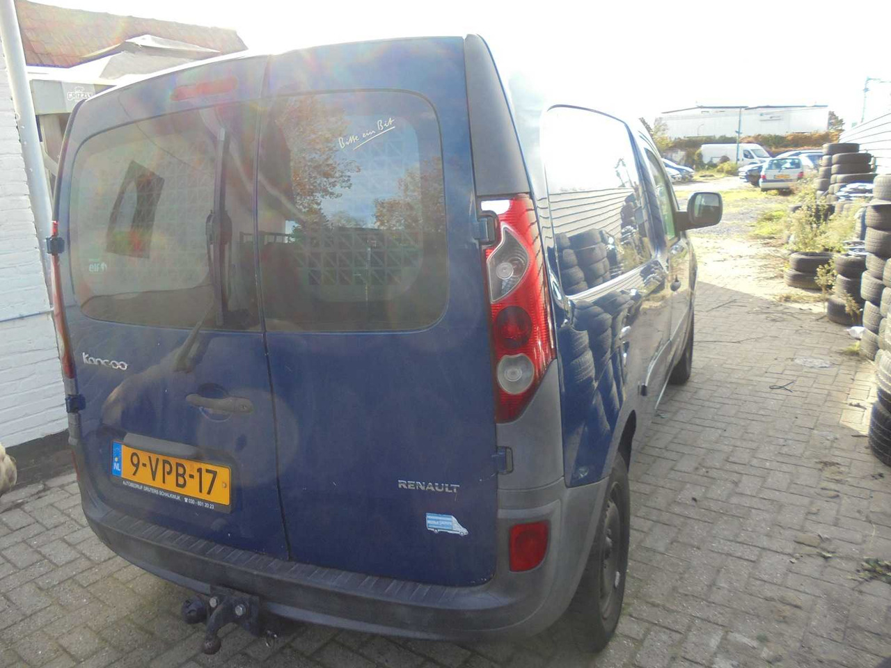 RENAULT - KANGOO EXPRESS - 1.5 DCI 70 GR. CONF. - 9-VPB-17 - شاحنة التوصيل: صورة 3 RENAULT - KANGOO EXPRESS - 1.5 DCI 70 GR. CONF. - 9-VPB-17 - شاحنة التوصيل: صورة 3