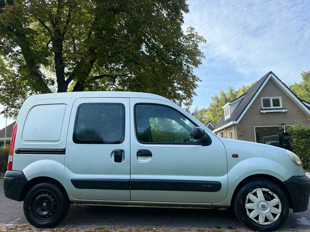 RENAULT - KANGOO EXPRESS - 1.5 DCI 80 GR.CONF. - 40-BR-XJ - شاحنة التوصيل: صورة 4 RENAULT - KANGOO EXPRESS - 1.5 DCI 80 GR.CONF. - 40-BR-XJ - شاحنة التوصيل: صورة 4