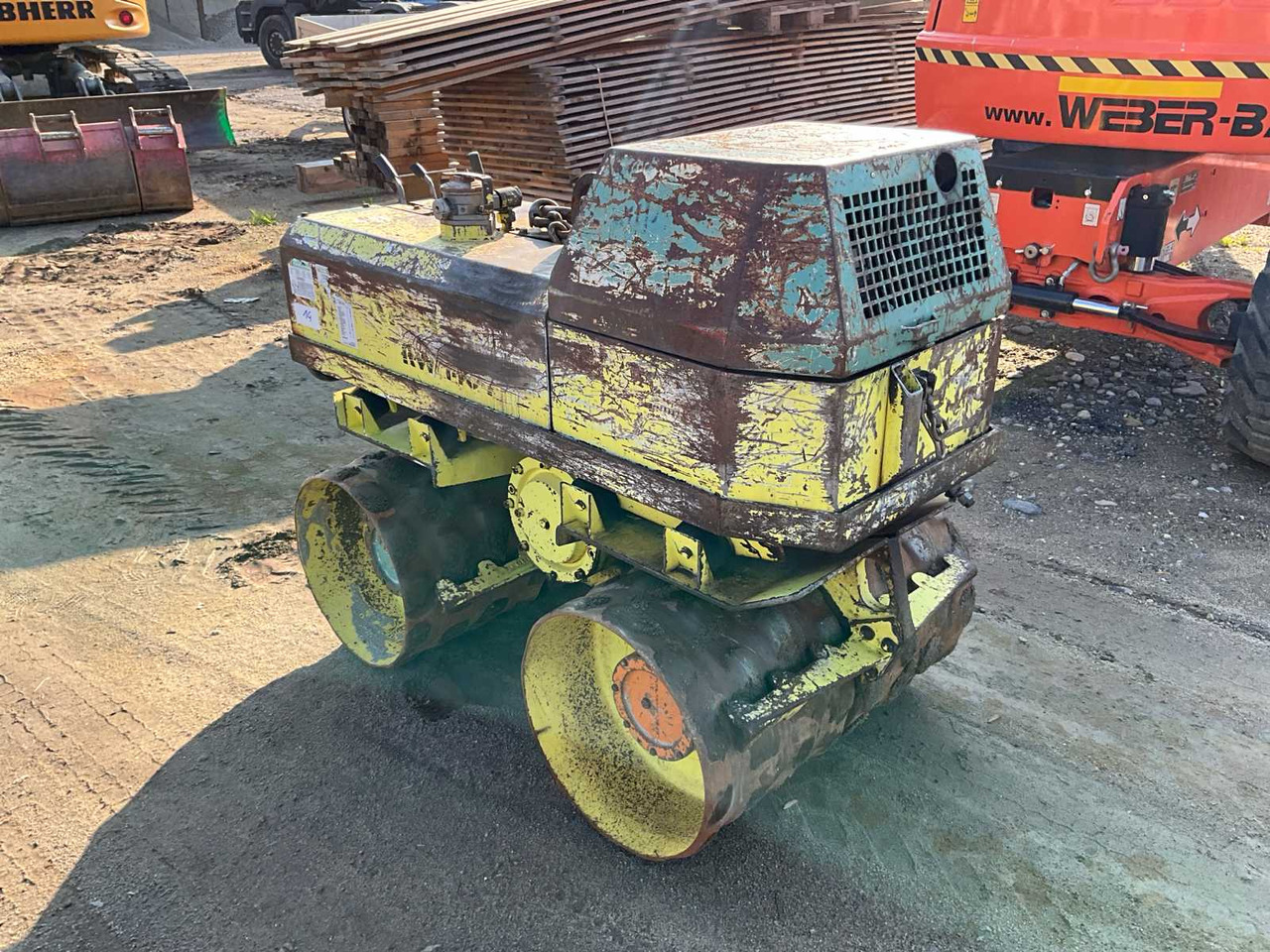 Rammax RW1404 - اسطوانة المزرعة: صورة 4 Rammax RW1404 - اسطوانة المزرعة: صورة 4