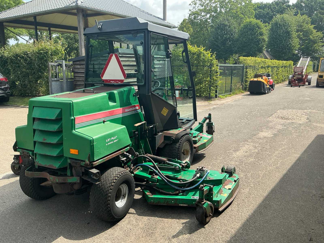 Ransomes 951 D Plus - ماكينات قطع الحشائش الغابات: صورة 5 Ransomes 951 D Plus - ماكينات قطع الحشائش الغابات: صورة 5