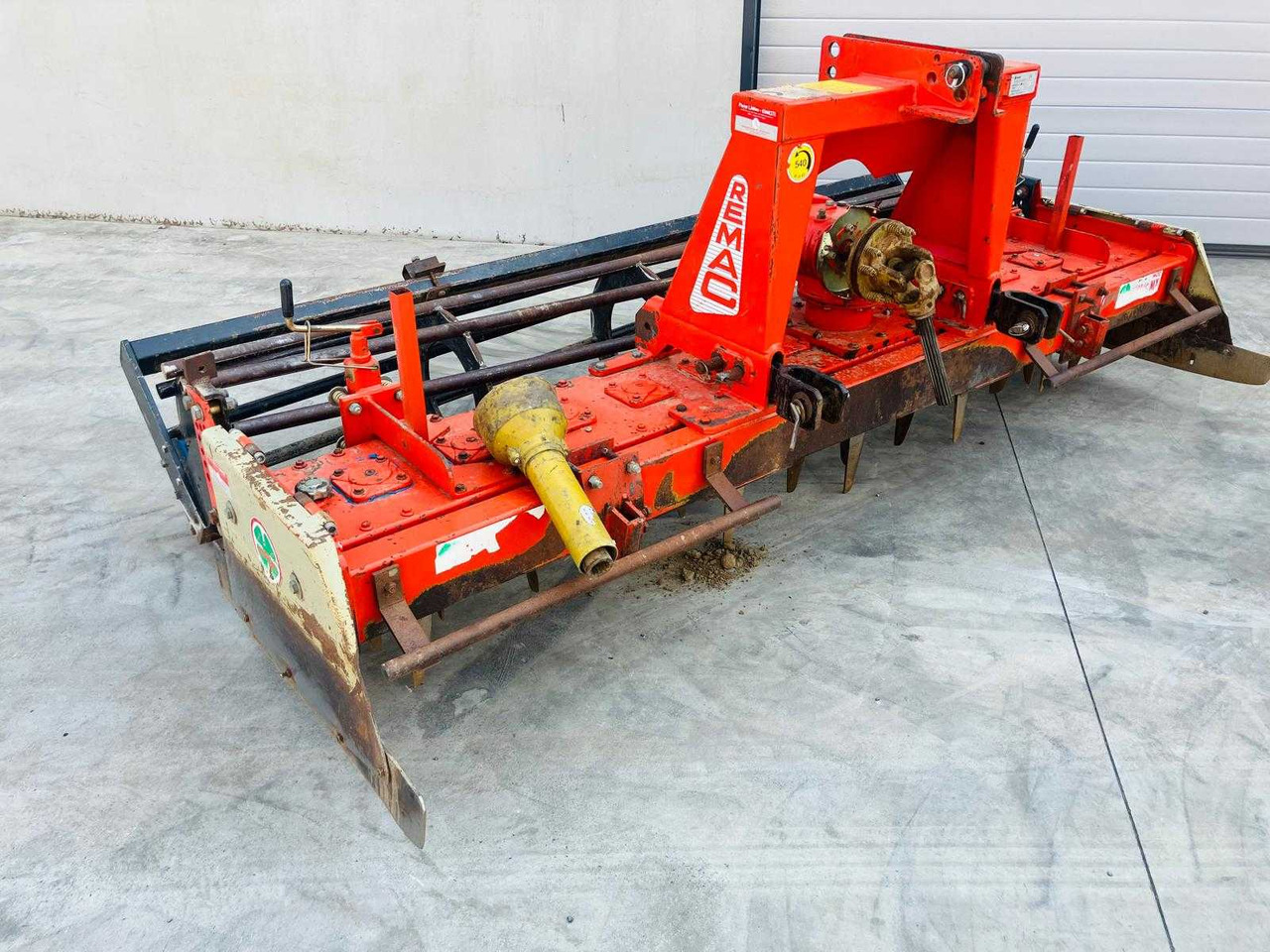 Remac NEX 300 - مسلفة القوة: صورة 1 Remac NEX 300 - مسلفة القوة: صورة 1