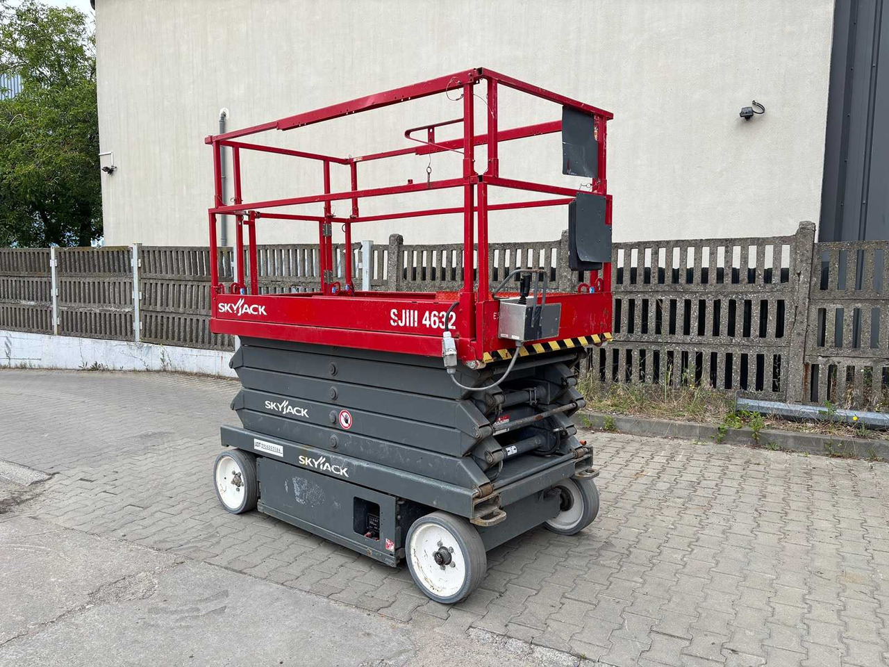 SKYJACK SJIII4632 - معدات الوصول: صورة 1 SKYJACK SJIII4632 - معدات الوصول: صورة 1