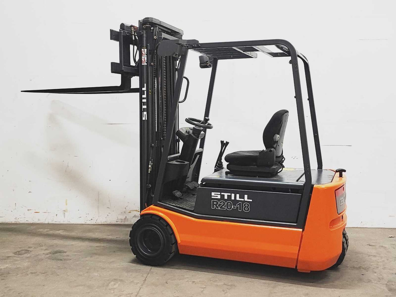 STILL - R20-18 - FORKLIFT TRUCK - 2004 - رافعة شوكية: صورة 2 STILL - R20-18 - FORKLIFT TRUCK - 2004 - رافعة شوكية: صورة 2
