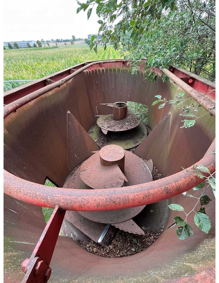 Siloking Duo 14 - عربة خلط الأعلاف: صورة 4 Siloking Duo 14 - عربة خلط الأعلاف: صورة 4