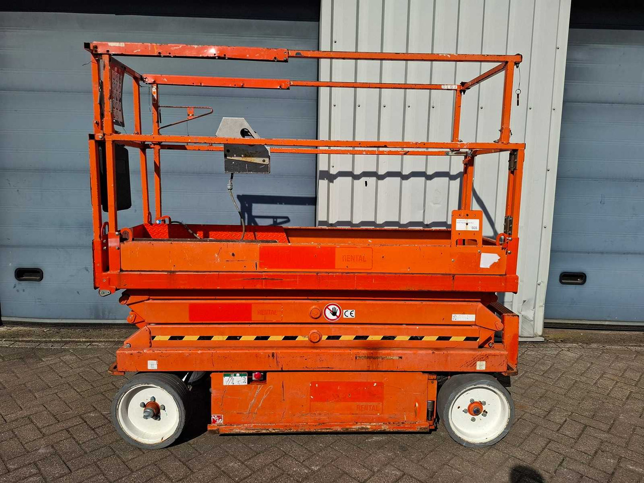 Skyjack SJ 3220 - معدات الوصول: صورة 3 Skyjack SJ 3220 - معدات الوصول: صورة 3