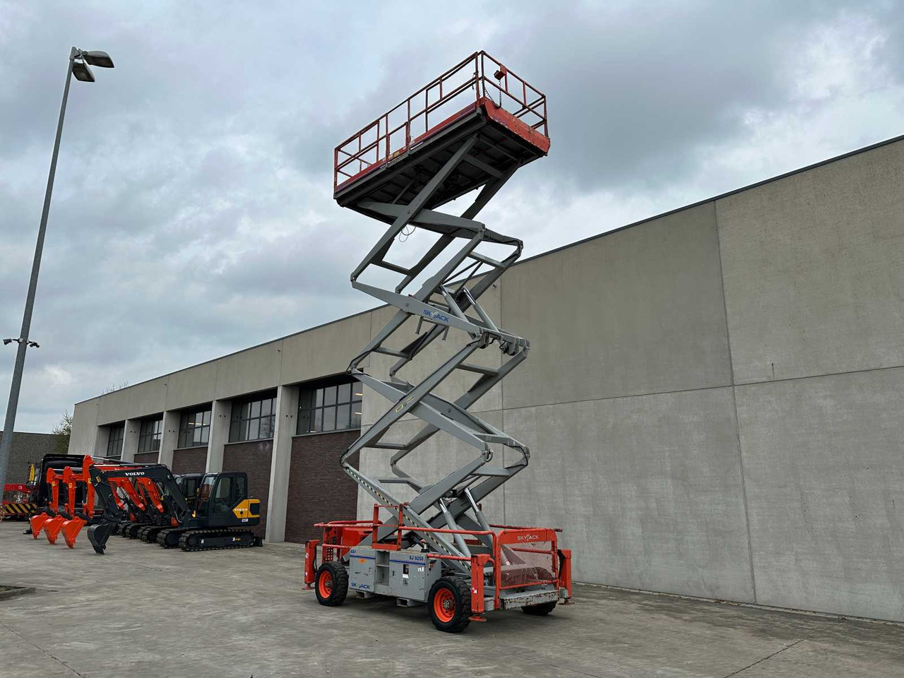 معدات الوصول Skyjack SJ9250: صورة 40