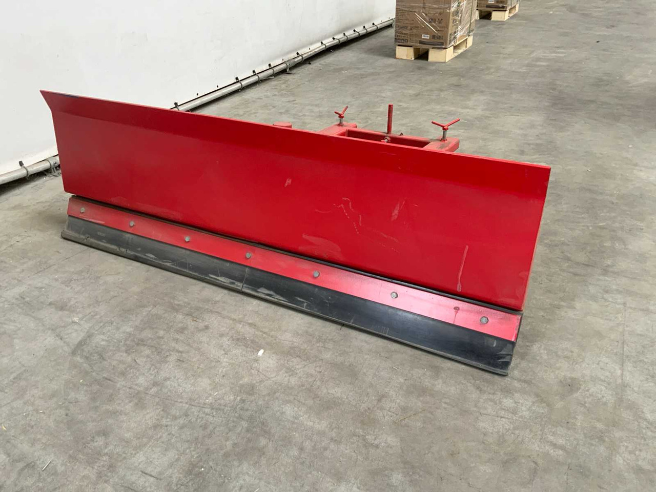 Snow plow - كاسحة ثلوج: صورة 4 Snow plow - كاسحة ثلوج: صورة 4