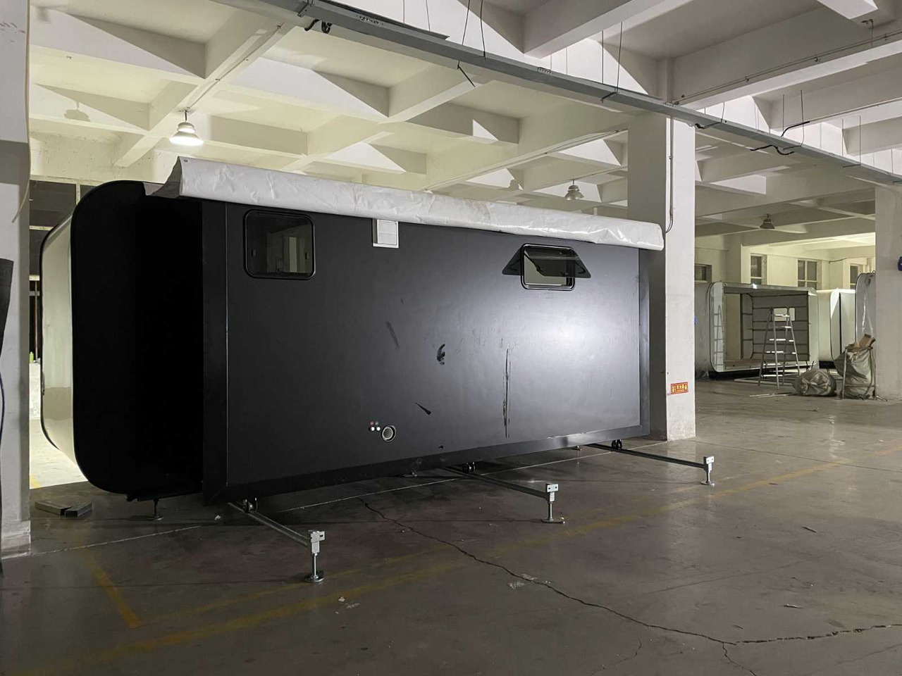 Stahlworks Eco 6000 - حاوية البناء: صورة 3 Stahlworks Eco 6000 - حاوية البناء: صورة 3