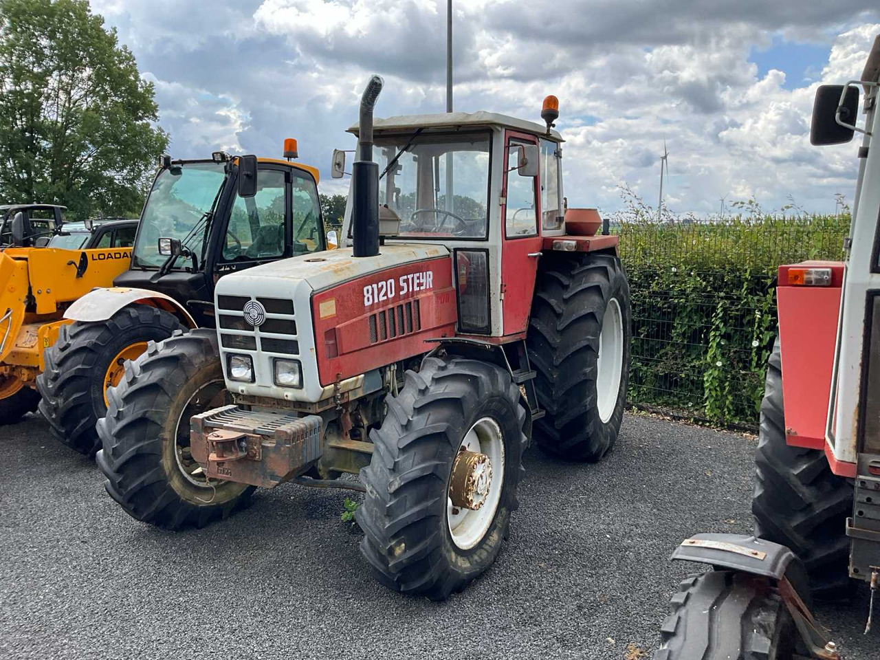 Steyr 8120A - جرار: صورة 1 Steyr 8120A - جرار: صورة 1