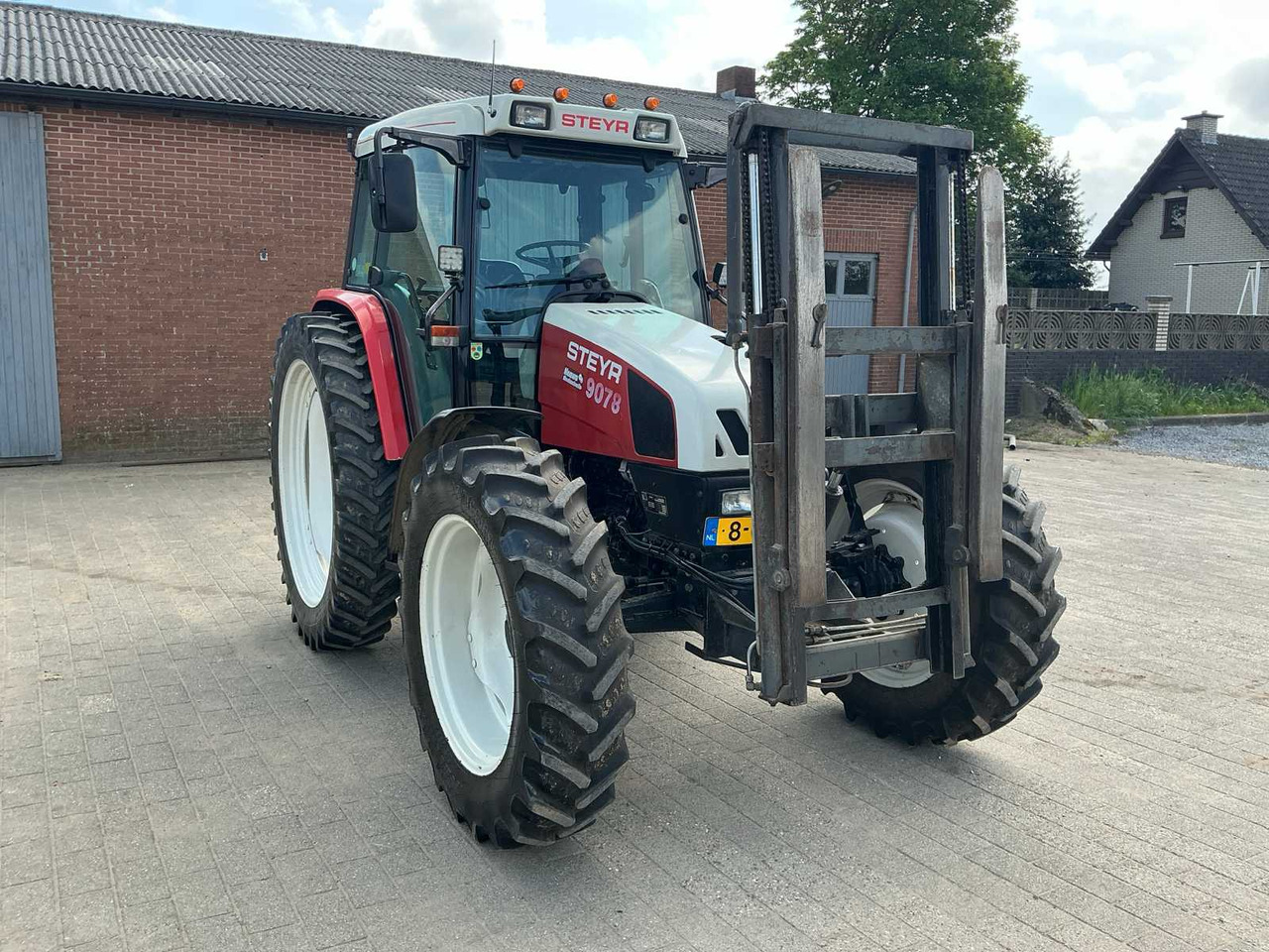 Steyr 9078 - جرار: صورة 1 Steyr 9078 - جرار: صورة 1