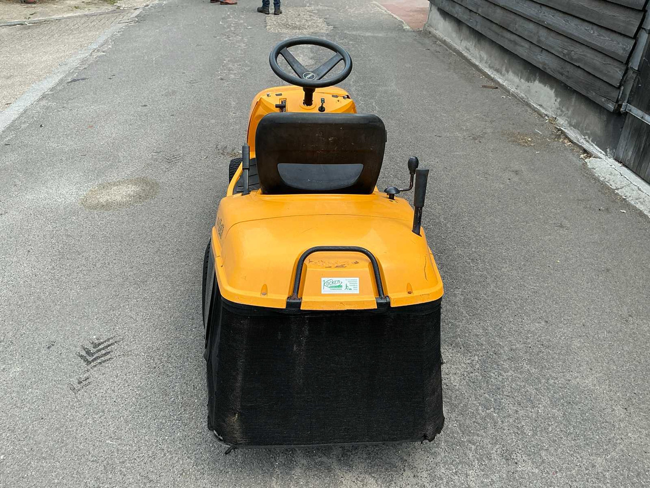 Stiga JR 92 Hydro - جزازة أعشاب الحدائق: صورة 4 Stiga JR 92 Hydro - جزازة أعشاب الحدائق: صورة 4