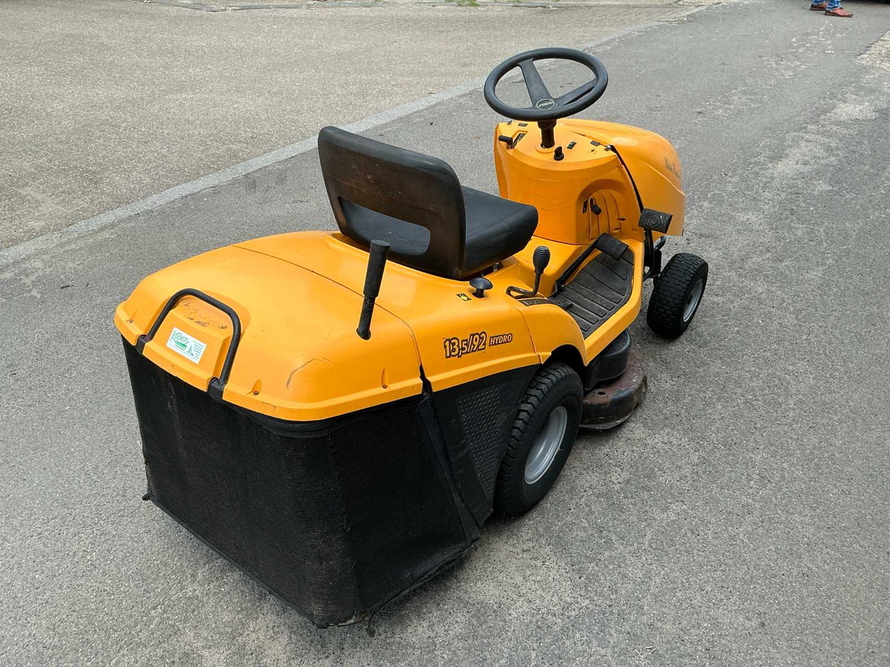 Stiga JR 92 Hydro - جزازة أعشاب الحدائق: صورة 5 Stiga JR 92 Hydro - جزازة أعشاب الحدائق: صورة 5