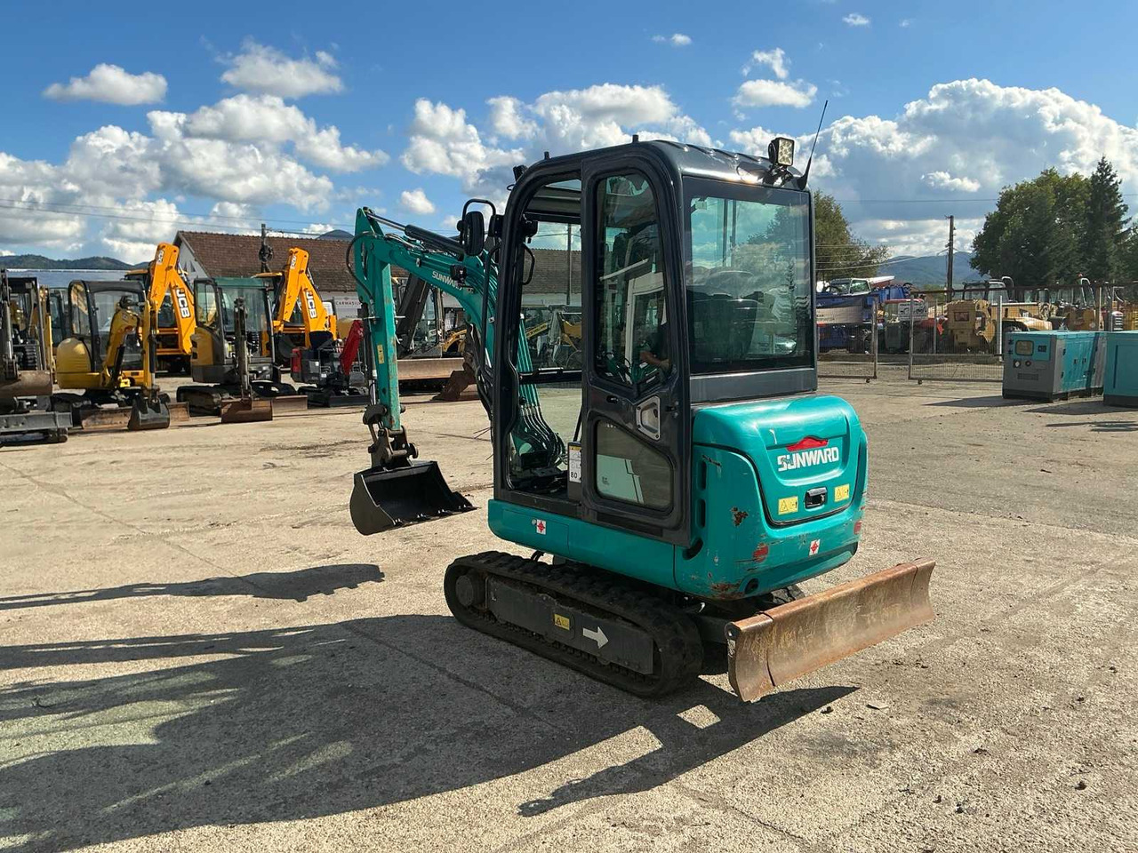 Sunward SUNWARD - SWE 20 F - MINI-EXCAVATOR - 2022 - حفارة مُصَّغرة: صورة 2 Sunward SUNWARD - SWE 20 F - MINI-EXCAVATOR - 2022 - حفارة مُصَّغرة: صورة 2