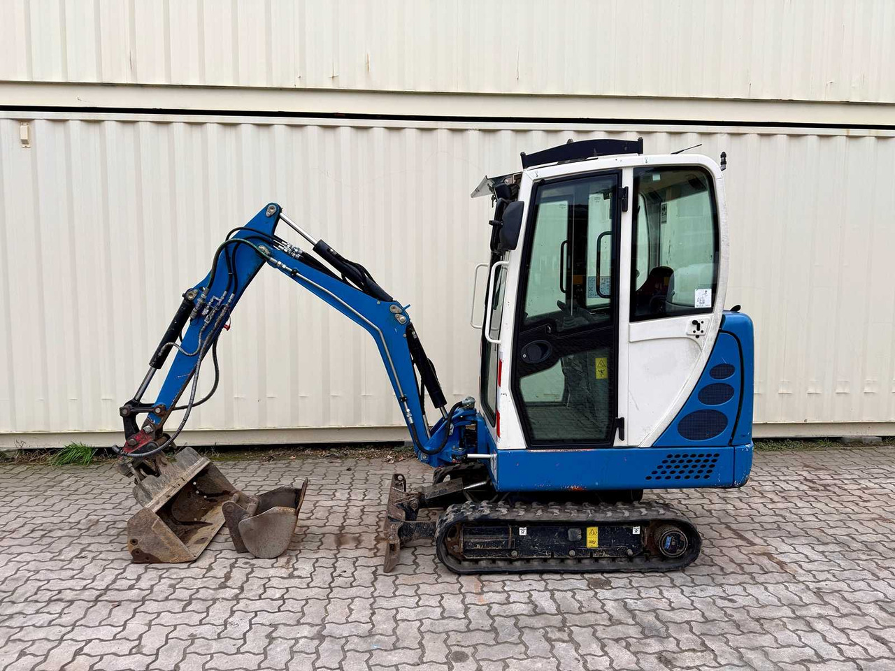 TEREX - TC16 - 2015 - MINI EXCAVATORS - حفارة مُصَّغرة: صورة 2 TEREX - TC16 - 2015 - MINI EXCAVATORS - حفارة مُصَّغرة: صورة 2