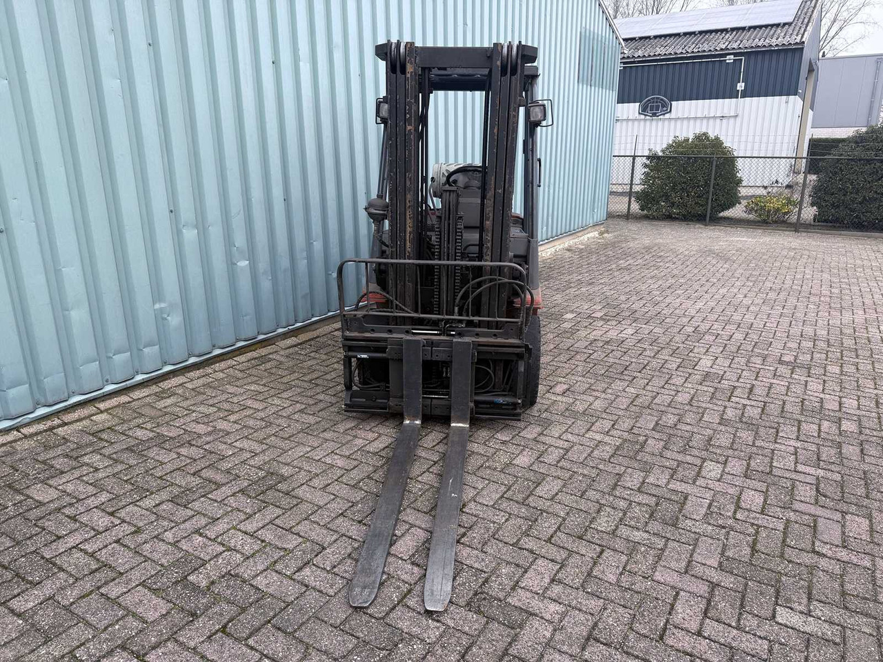 TOYOTA FORKLIFT WITH 4TH VALVE-FORK POSITIONER-SIDESHIFT-470CM HIGH-LOW HOURS 6445 - رافعة شوكية: صورة 5 TOYOTA FORKLIFT WITH 4TH VALVE-FORK POSITIONER-SIDESHIFT-470CM HIGH-LOW HOURS 6445 - رافعة شوكية: صورة 5