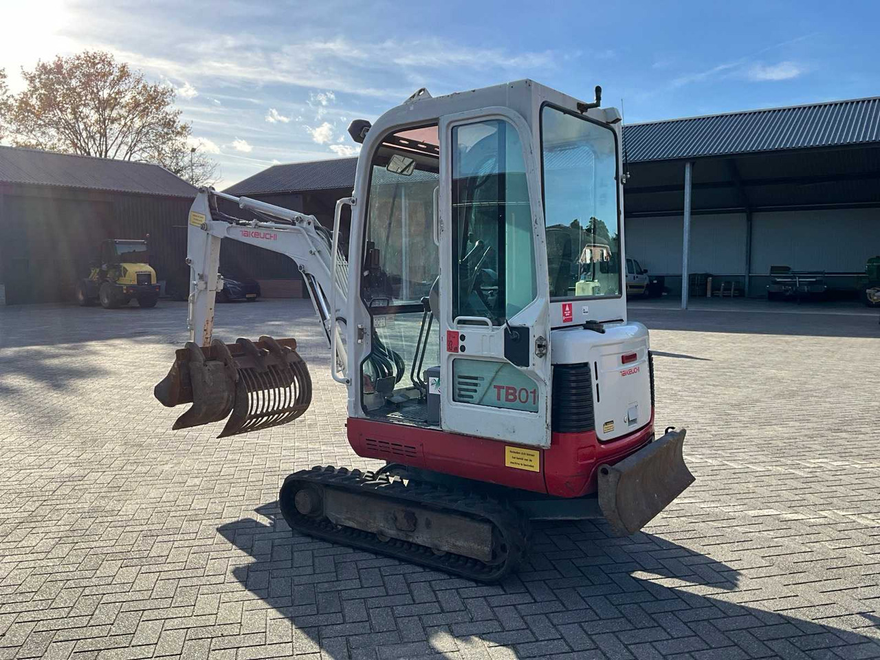 Takeuchi 2007 TAKEUCHI TB016 MINI EXCAVATOR - حفارة مُصَّغرة: صورة 3 Takeuchi 2007 TAKEUCHI TB016 MINI EXCAVATOR - حفارة مُصَّغرة: صورة 3