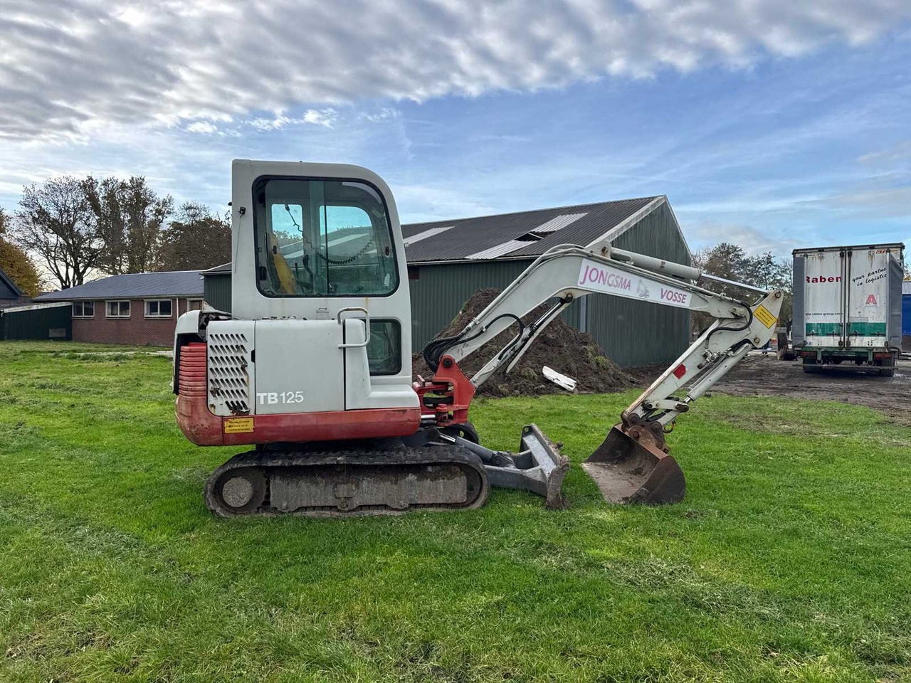 Takeuchi TAKEUCHI - TB 125 - MINI EXCAVATOR - حفارة مُصَّغرة: صورة 3 Takeuchi TAKEUCHI - TB 125 - MINI EXCAVATOR - حفارة مُصَّغرة: صورة 3