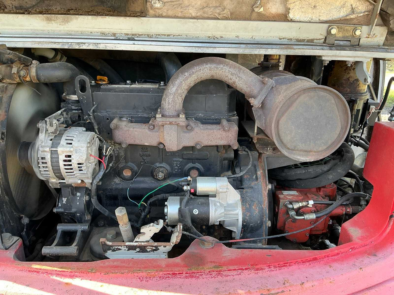 Takeuchi TAKEUCHI - TB175 - MIDI-EXCAVATOR - 2006 - حفار زحاف: صورة 5 Takeuchi TAKEUCHI - TB175 - MIDI-EXCAVATOR - 2006 - حفار زحاف: صورة 5