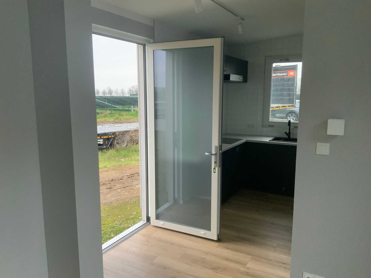 حاوية البناء Tiny Micro House: صورة 16