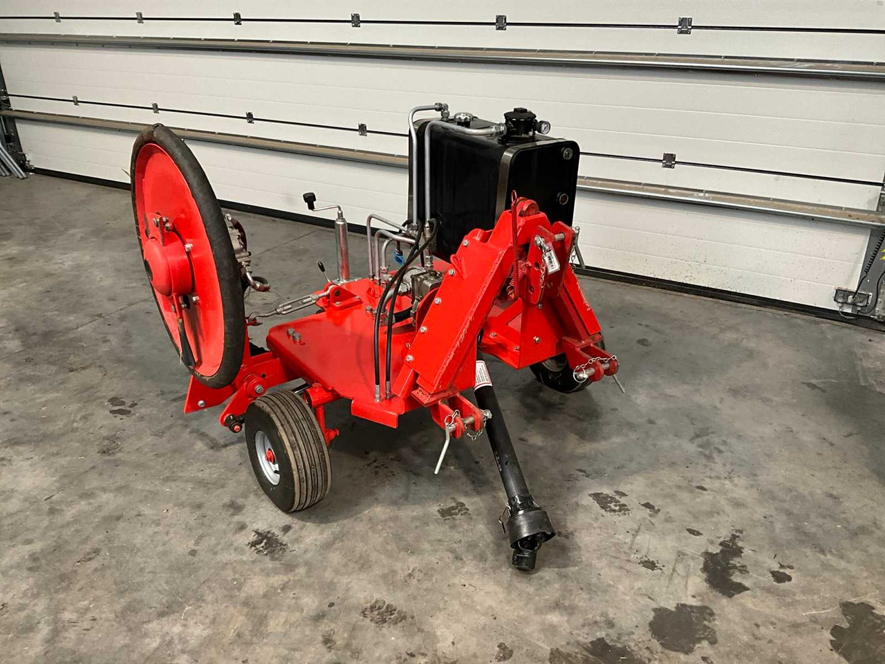 Trailed pole mower - التقطيع جزازة/ ماكينات قطع الحشائش: صورة 1 Trailed pole mower - التقطيع جزازة/ ماكينات قطع الحشائش: صورة 1