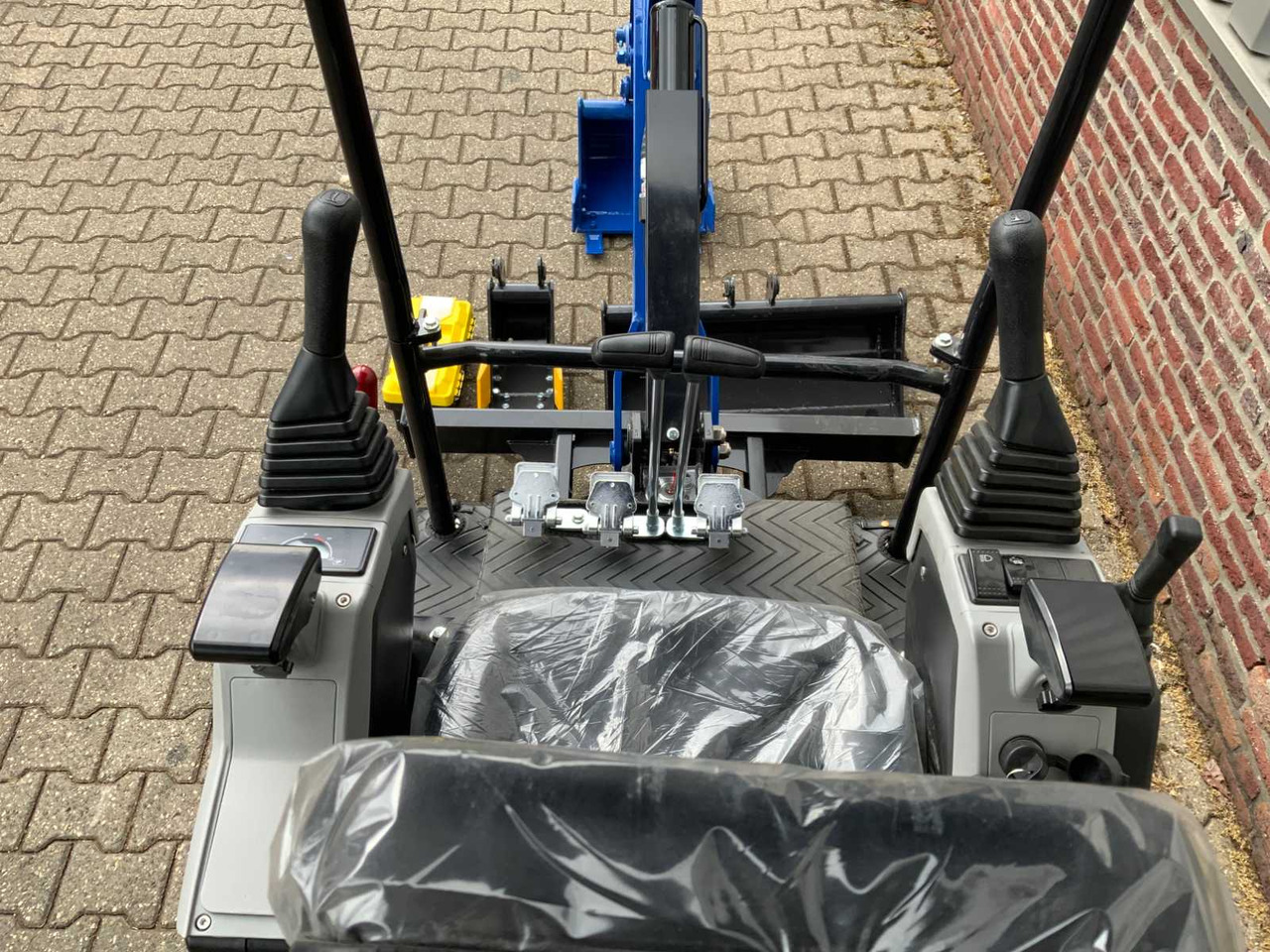 حفارة ULTRA FORCE EQUIPMENT NM-1800 KG CRAWLER EXCAVATOR DIESEL 2025 INCL. 3 BUCKETS: صورة 19