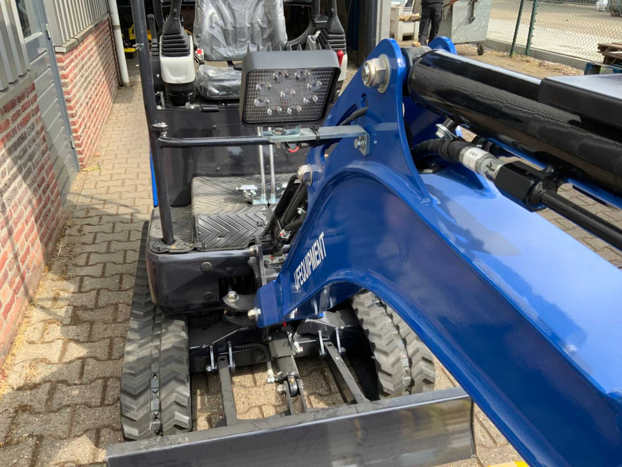 حفارة ULTRA FORCE EQUIPMENT NM-1800 KG CRAWLER EXCAVATOR DIESEL 2025 INCL. 3 BUCKETS: صورة 17